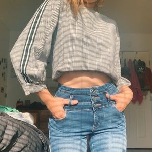 Checkered long sleeve top with stripes on the side
